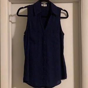Button down tank